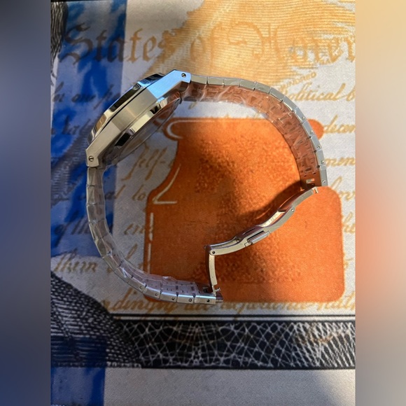 Men’s Luxury Automatic Stainless Steel Sports Watch Black Textured Dial 41mm - Picture 6 of 9